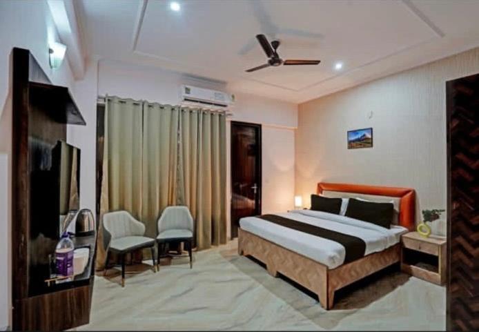 Savanna - A Boutique Stay Noida Buitenkant foto